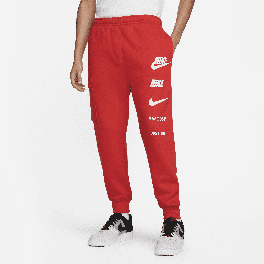 Nike Sportswear Standard Issue Men's Cargo Trousers - Red