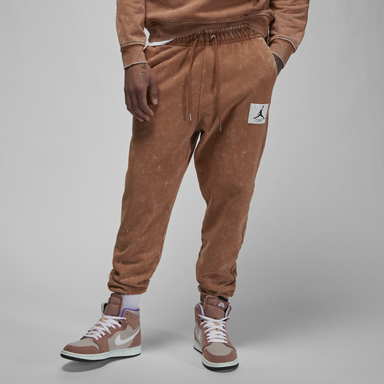 Jordan Essential Men's Statement Fleece Trousers - Brown