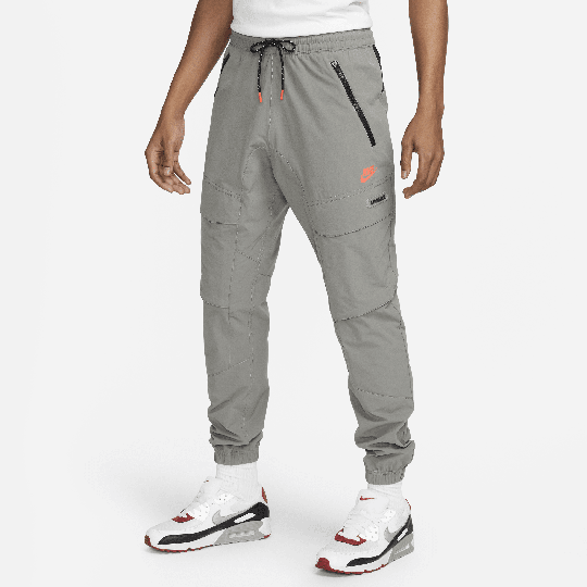 Nike Sportswear Air Max Men's Woven Cargo Trousers - Grey